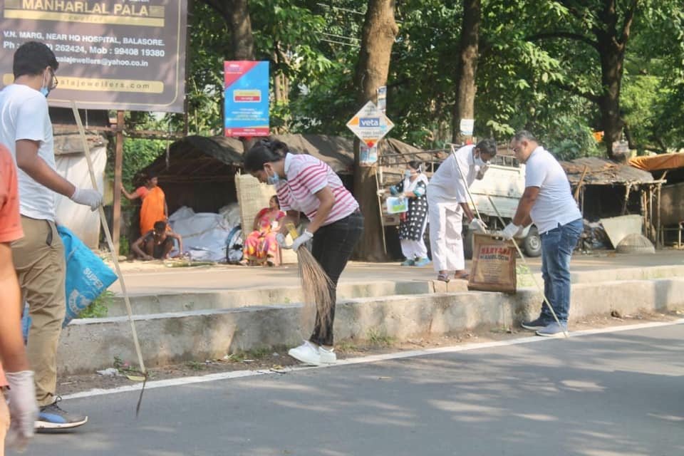 Cleaning of streets by collabartion of ACPL Director NOCCI 2